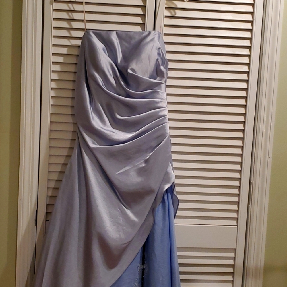 Lilac formal floor length dress gown prom strapless Valentine's